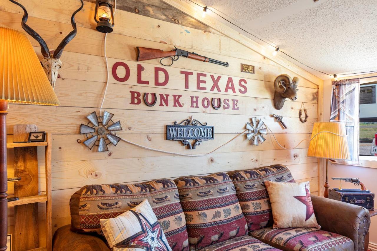 Hostel Old Texas Bunkhouse Wills Point Zewnętrze zdjęcie